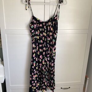 Scoop Women's Sweetheart black floral Cami dress. Only worn once. Size medium.